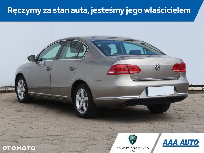 Volkswagen Passat Variant - 6
