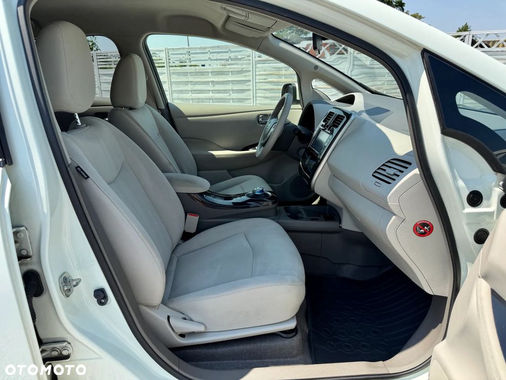Nissan Leaf 24 kWh (ohne Batterie) Tekna - 5