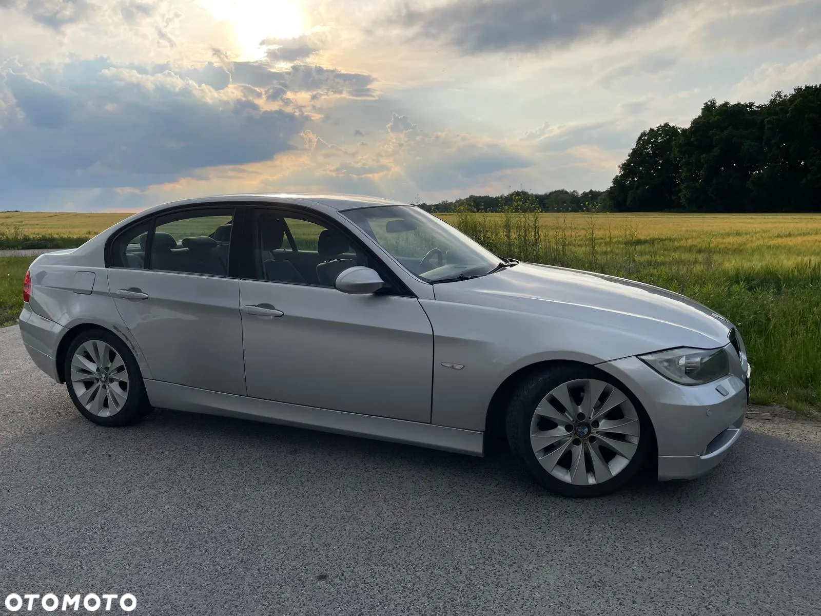 BMW Seria 3 318i - 3