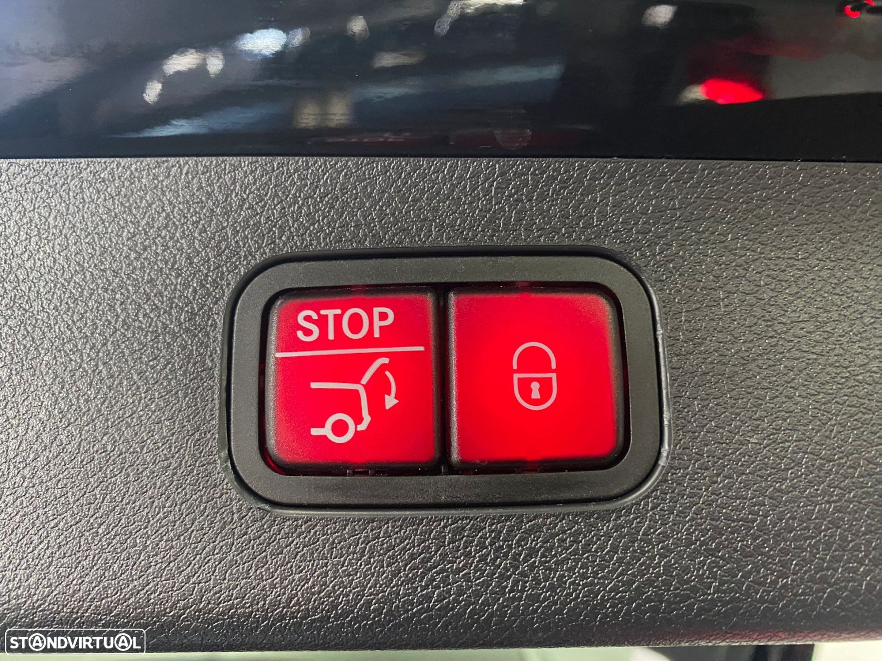 Mercedes-Benz E 300 de 4Matic All-Terrain - 28