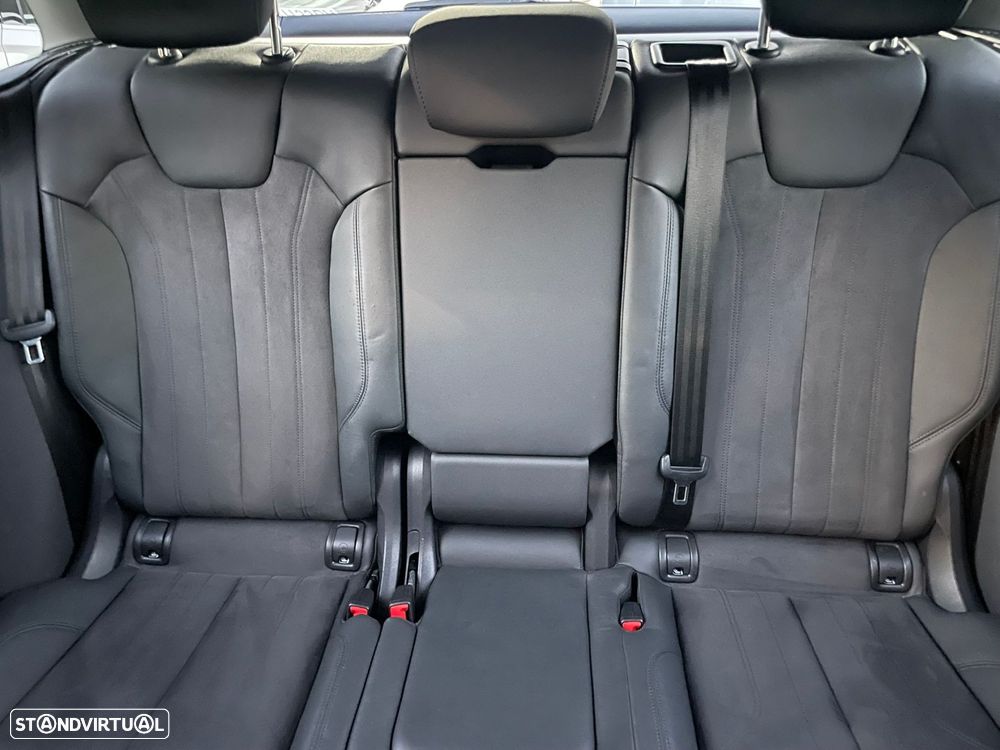 Audi Q5 55 TFSIe quattro S tronic S line - 9