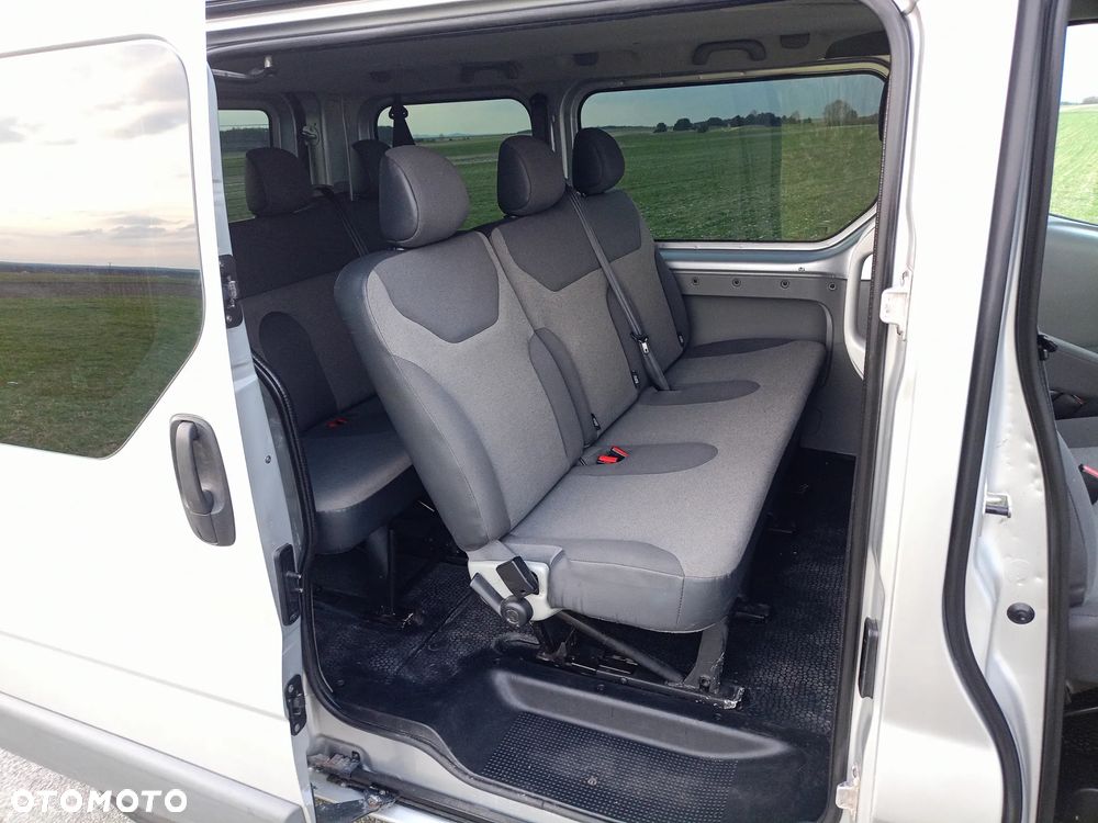 Renault Trafic Passenger Expression - 39