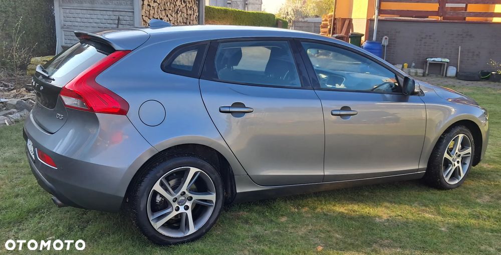 Volvo V40 D3 Kinetic - 8