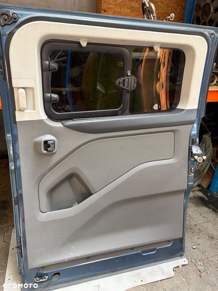 Tapicerka boczek drzwi prawych Ford Transit Turneo Custom Lift - 1