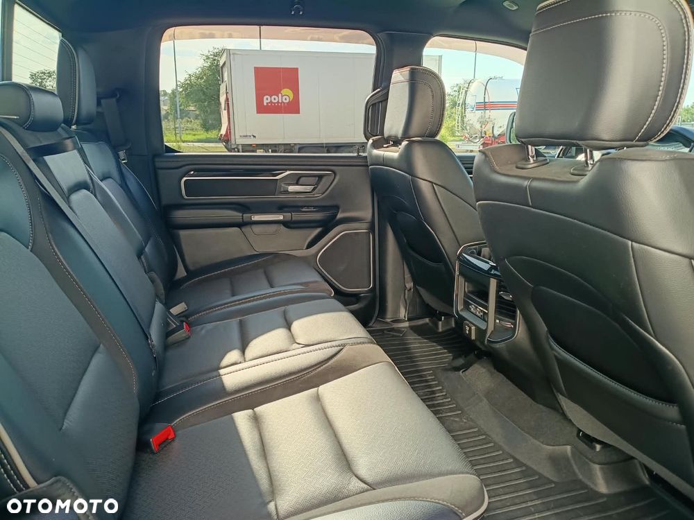 RAM 1500 Crew Cab Laramie - 16