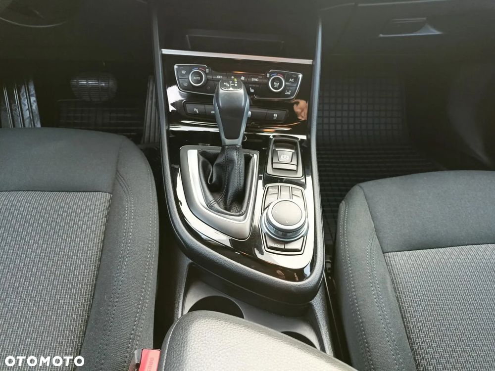 BMW Seria 2 - 12