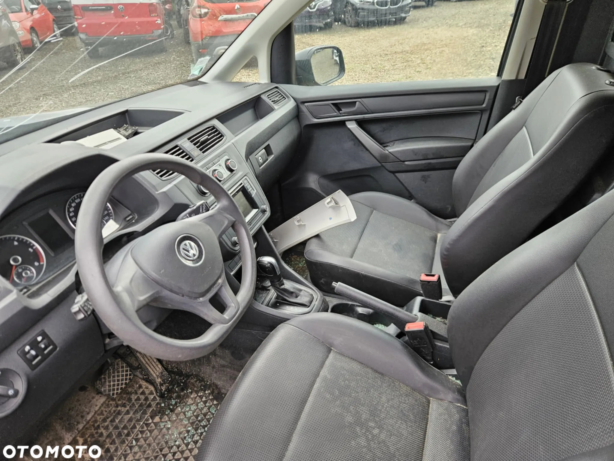 Volkswagen CADDY  4MOTION  2.0 TDI  AUTOMAT DSG - 6