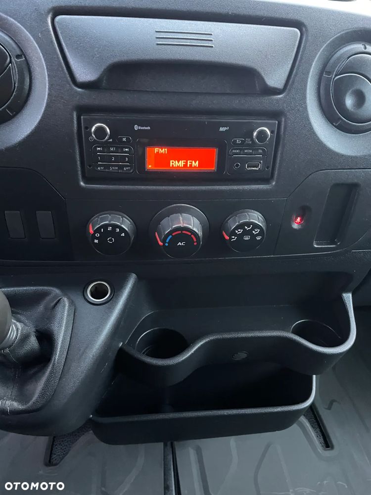 Renault Master - 9