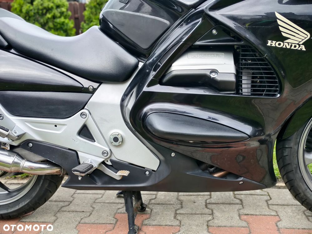 Honda ST - 11