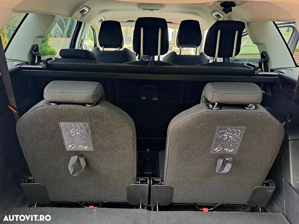 Peugeot 5008 BlueHDI 130 Active Business-Paket - 12