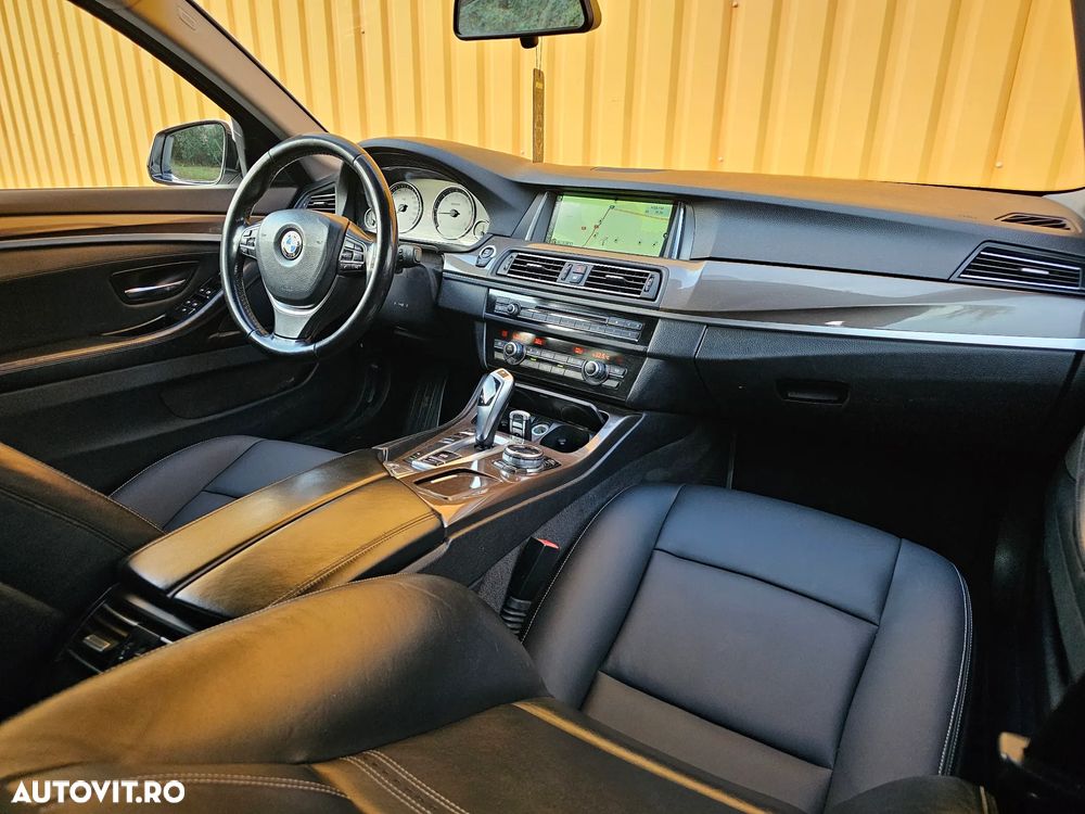 BMW Seria 5 520d - 14