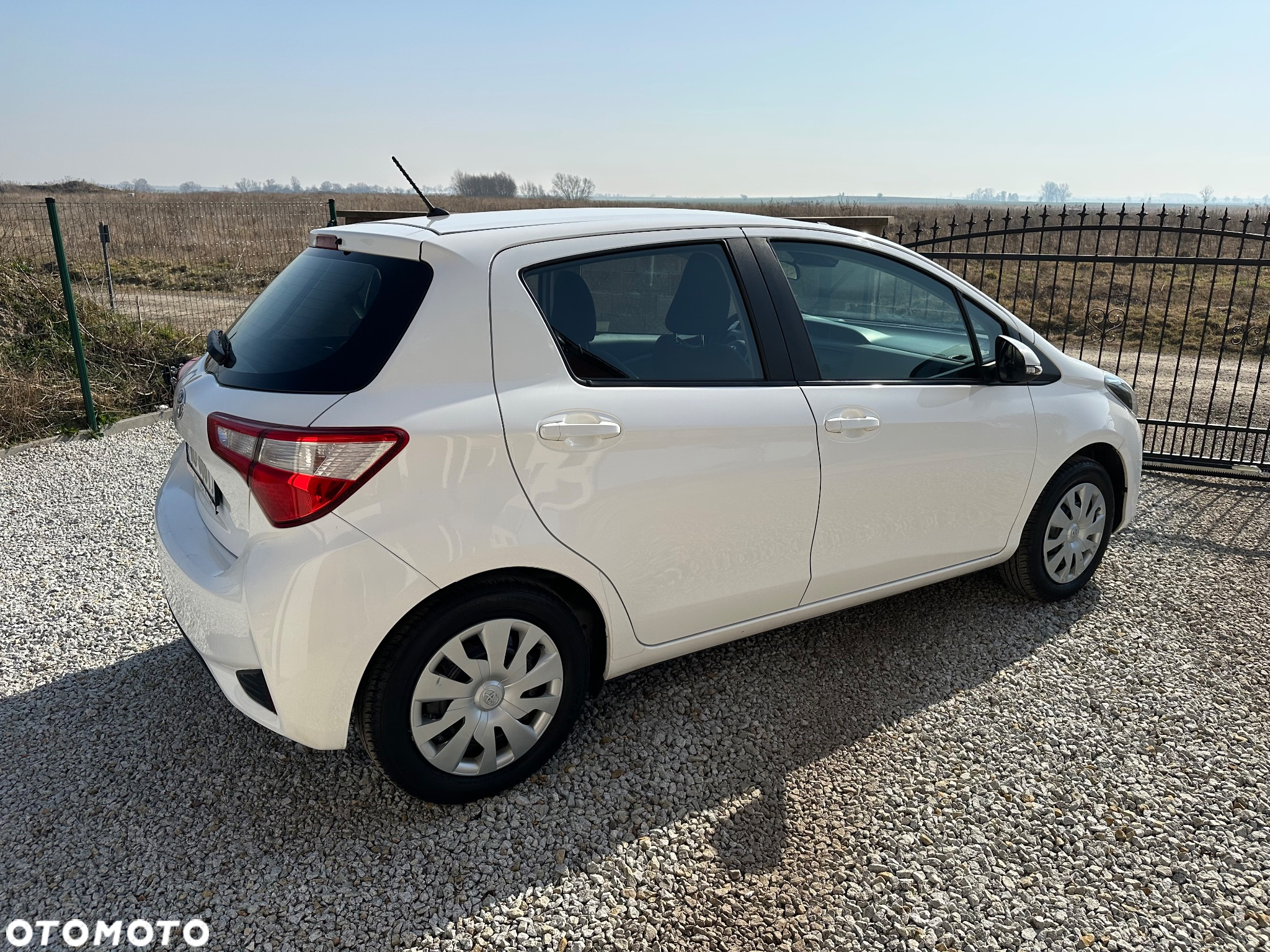 Toyota Yaris 1.0 Life - 5
