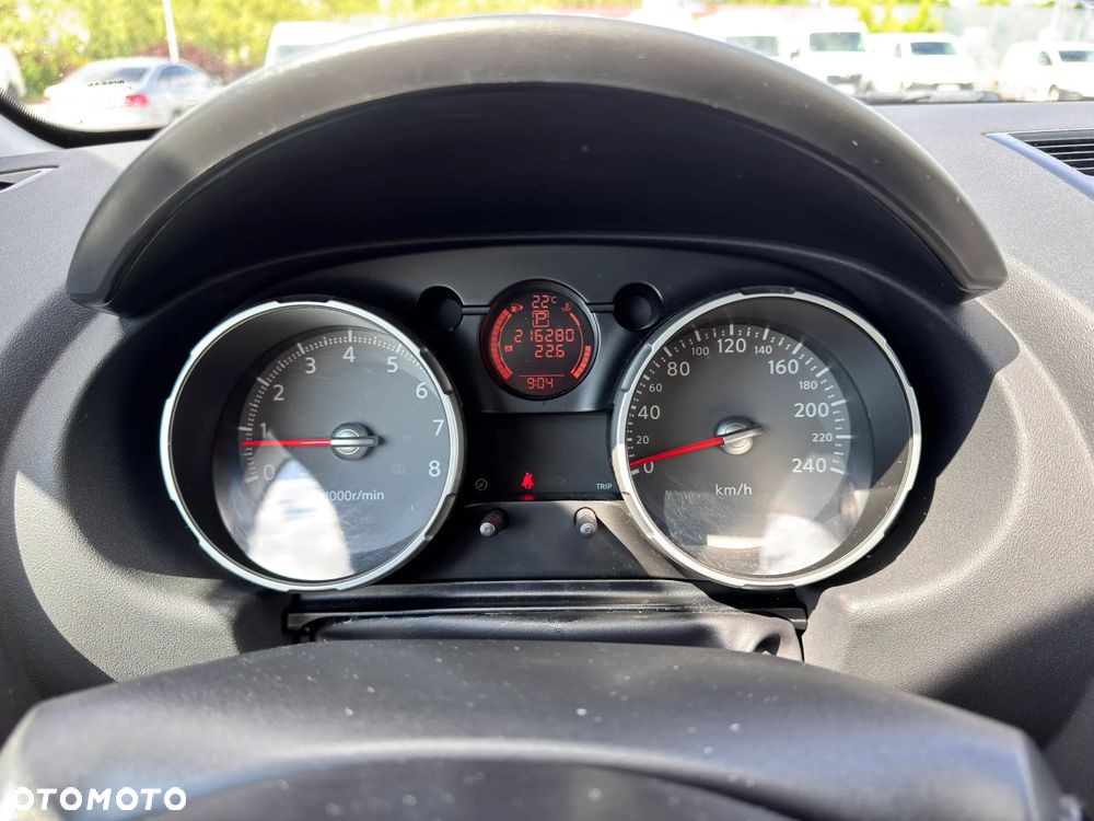 Nissan Qashqai - 13