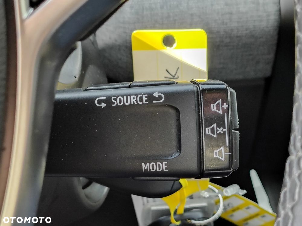 Renault Clio - 21
