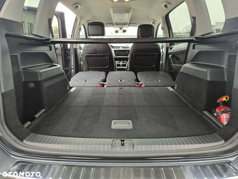 Volkswagen Touran 2.0 TDI BMT Comfortline DSG - 19