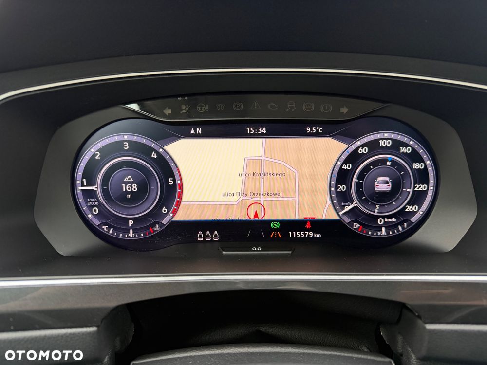 Volkswagen Tiguan - 19