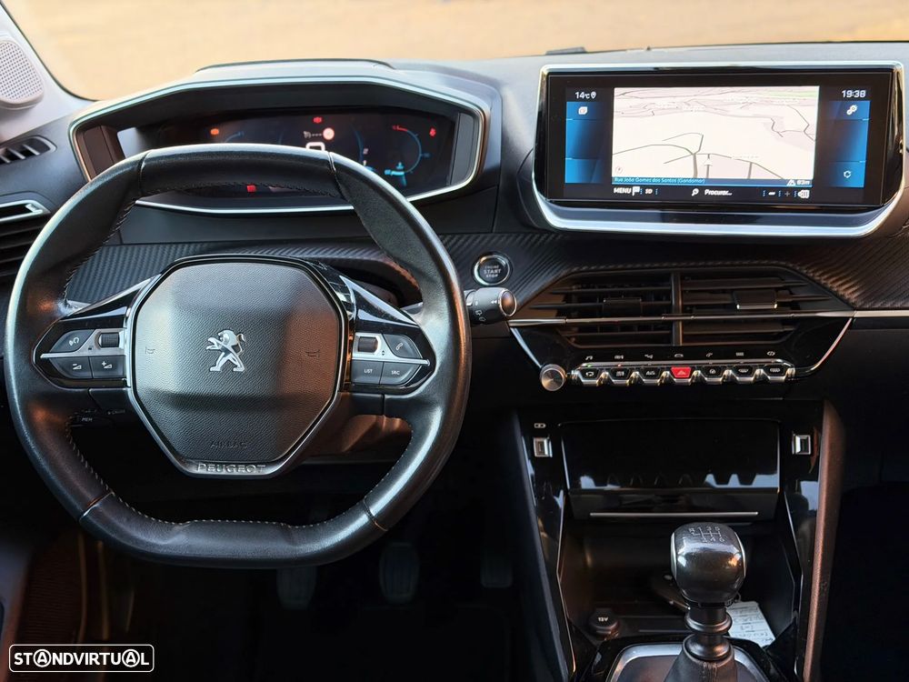 Peugeot 208 1.2 PureTech Allure Pack - 6