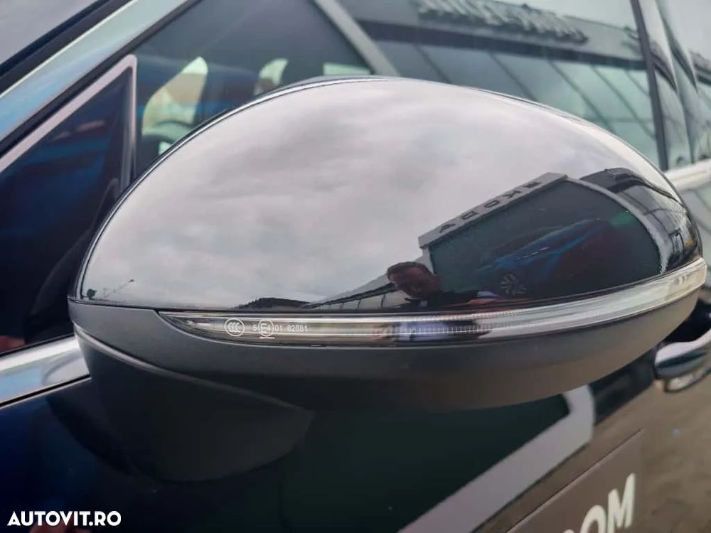 Mercedes-Benz GLC 300 4Matic 9G-TRONIC AMG Line Advanced - 10