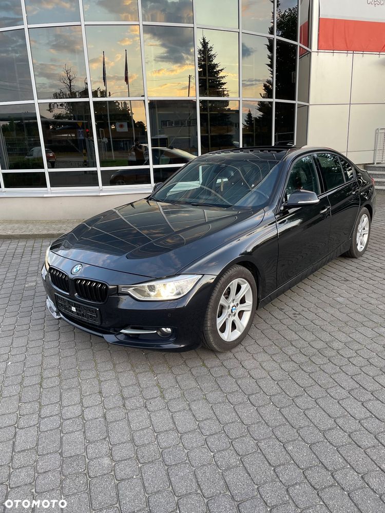 BMW Seria 3 330d Sport Line - 23