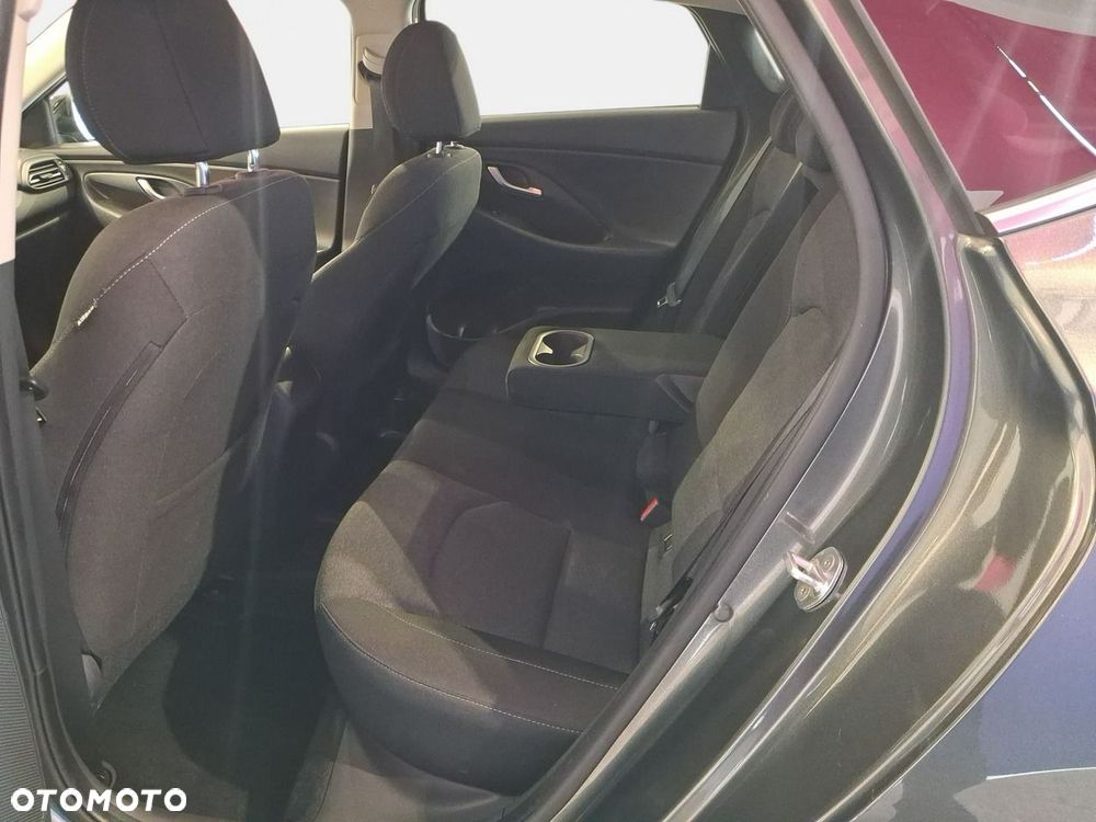 Hyundai i30 - 11