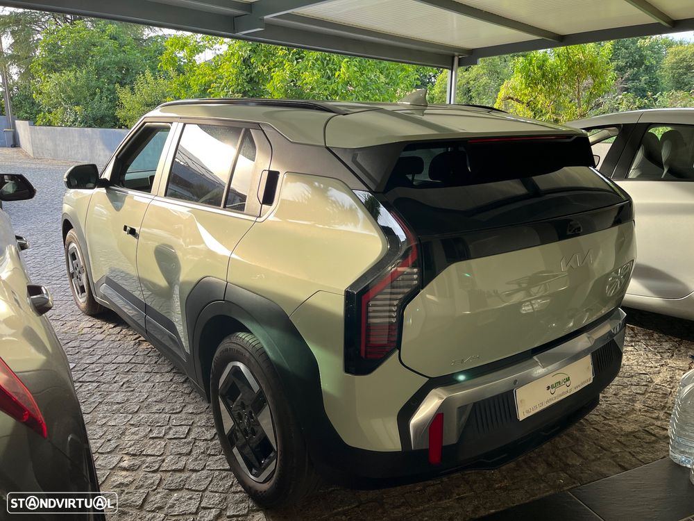 Kia EV3 81,4-kWh AWD Earth - 16