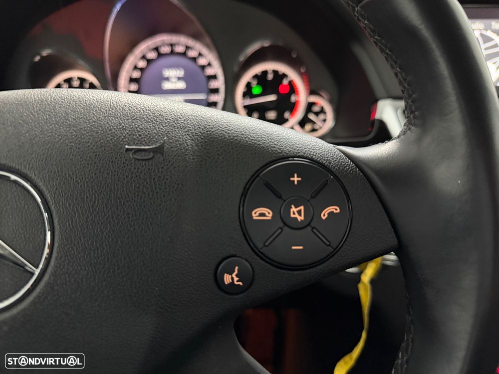 Mercedes-Benz E 250 CDI Avantgarde BlueEfficiency Auto. - 23