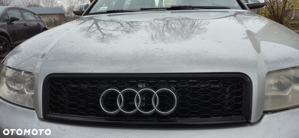 Audi A4 Limousine - 8