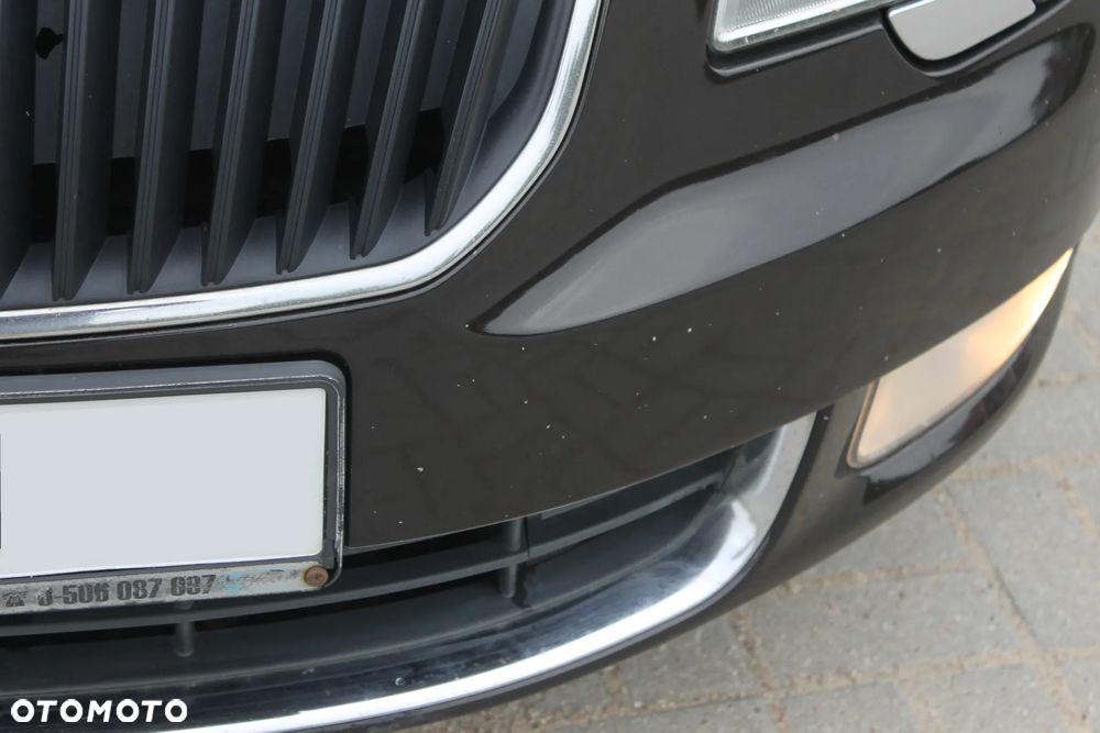 Skoda Superb 2.0 TDI Active - 11