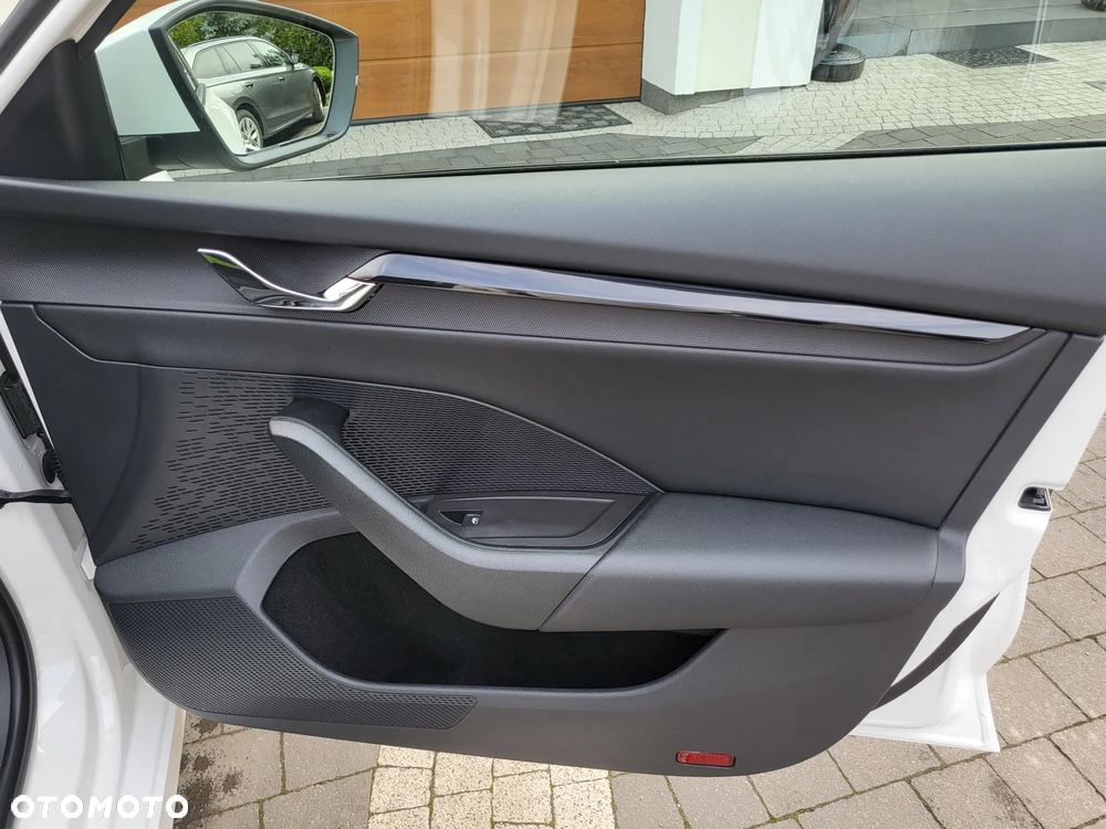 Skoda Octavia 1.0 TSI Ambition - 5