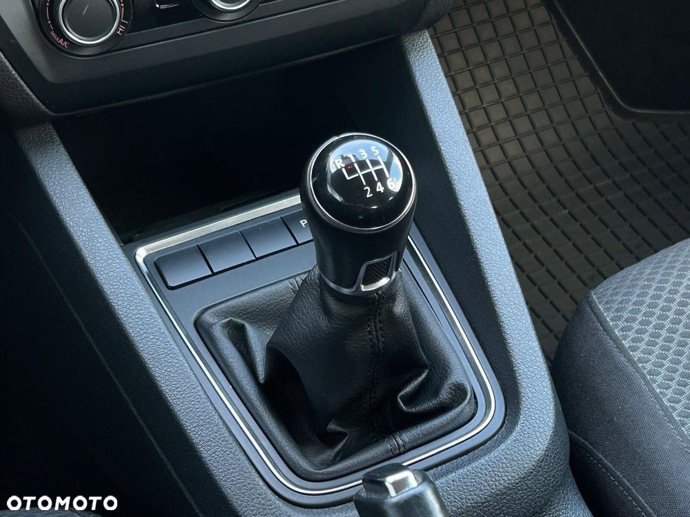 Volkswagen Jetta 1.4 TSI BMT Comfortline - 21