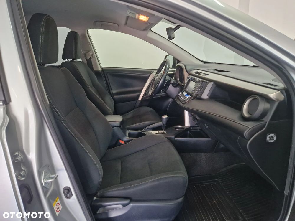Toyota RAV4 - 21