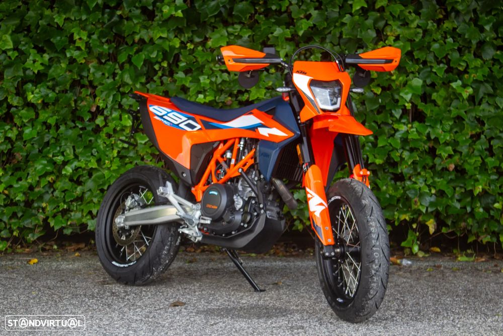 KTM 690 SMC R - 1