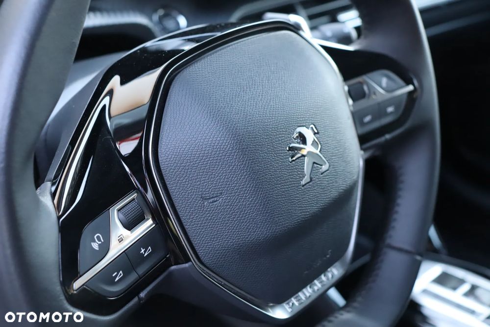 Peugeot 208 1.2 PureTech Allure S&S EAT8 - 25