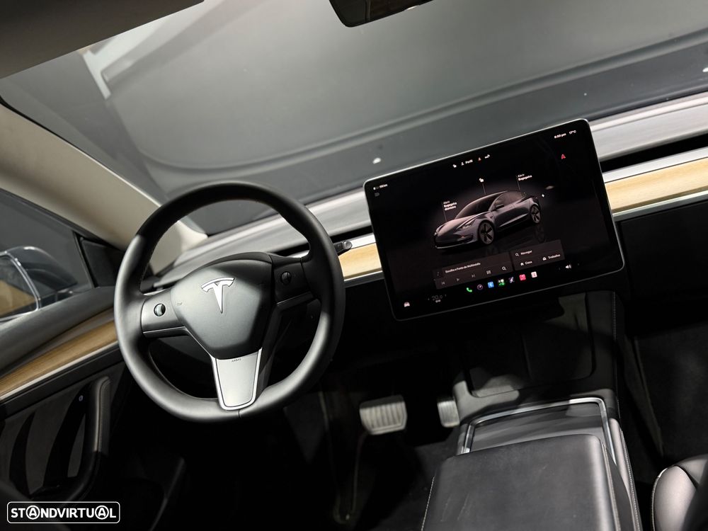 Tesla Model 3 Long-Range Dual Motor AWD - 33