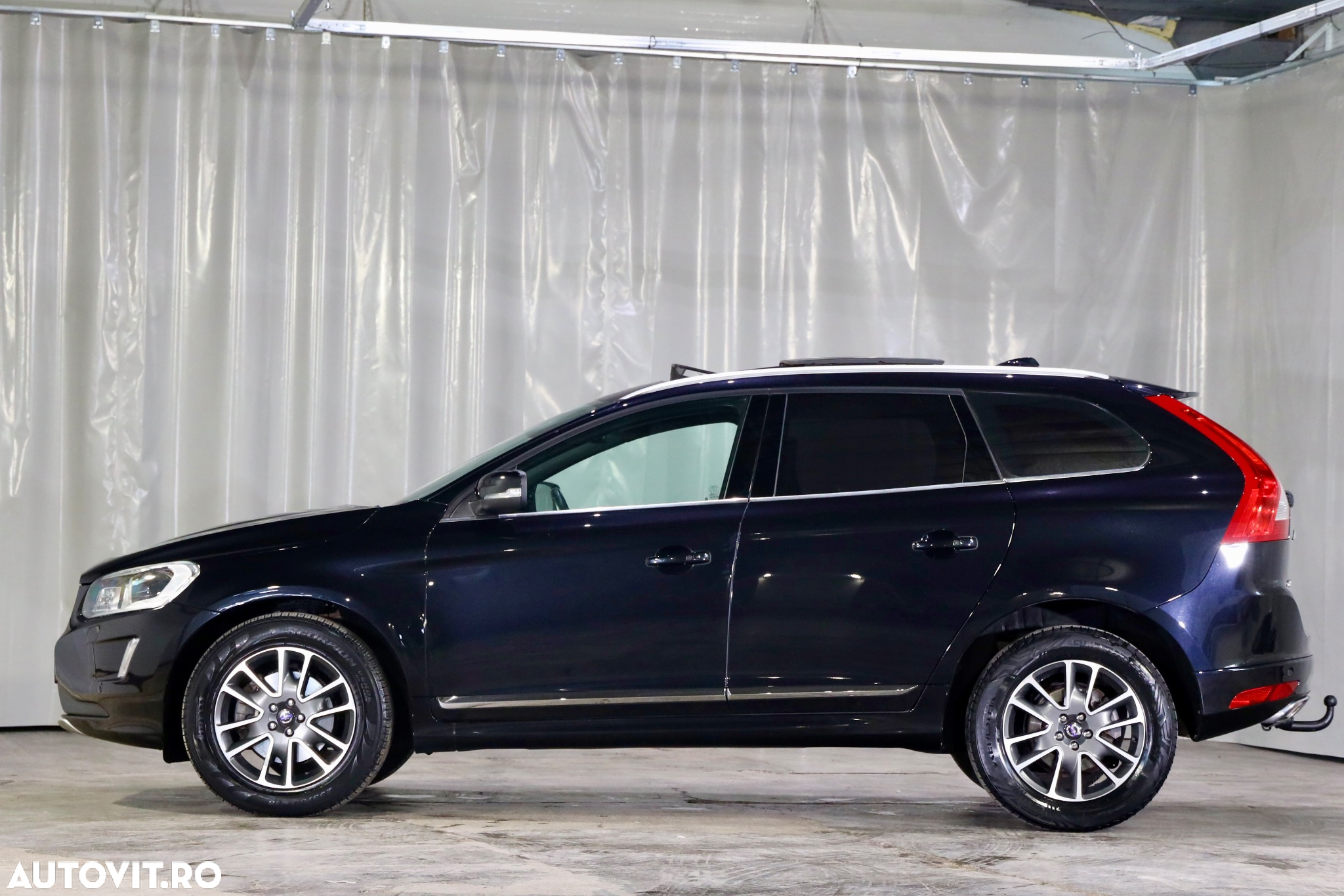 Volvo XC 60 D4 Geartronic Momentum - 40