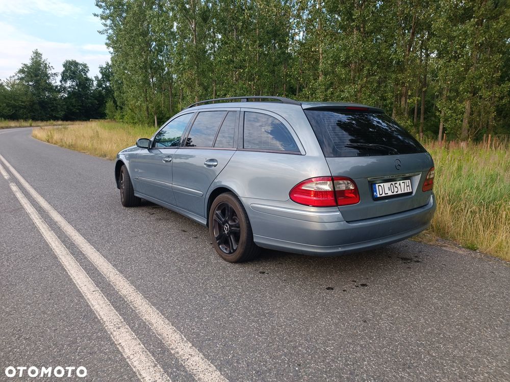 Mercedes-Benz Klasa E - 4