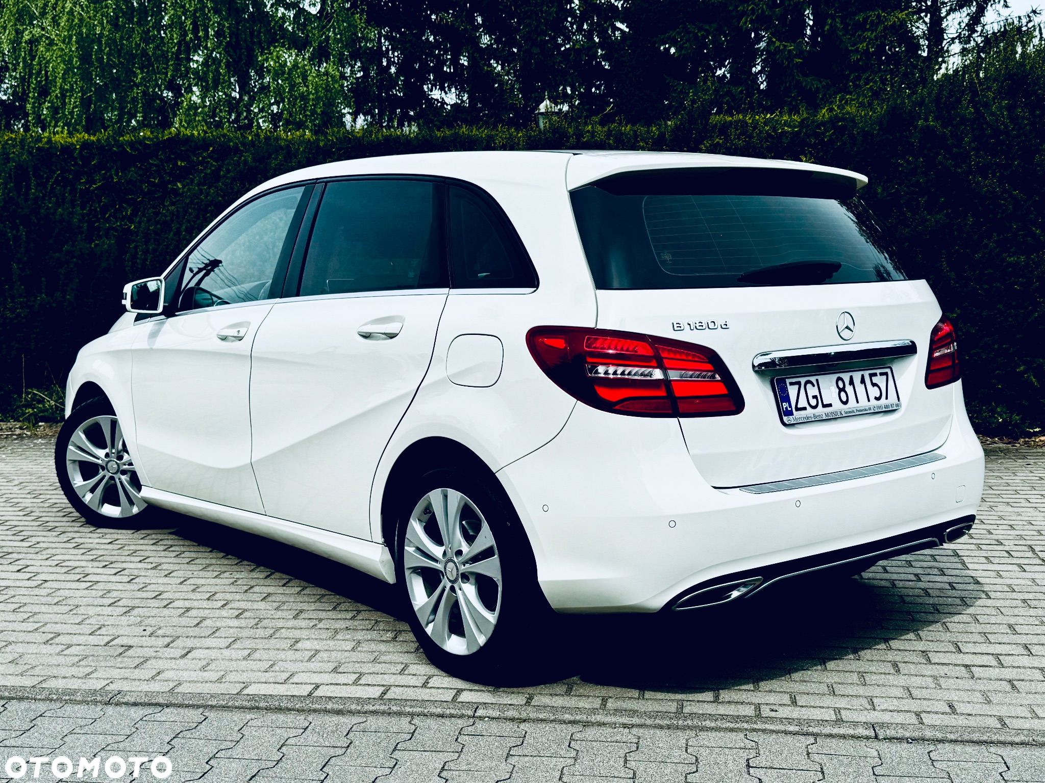Mercedes-Benz Klasa B 180 CDI - 19