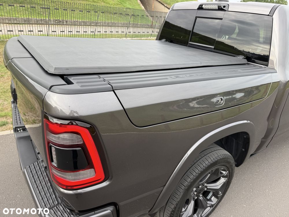 Dodge RAM - 6