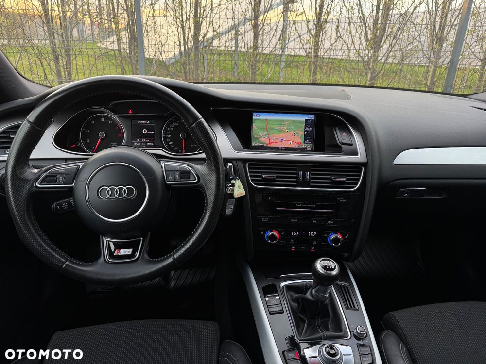 Audi A4 Avant 1.8 TFSI S line Sportpaket - 38