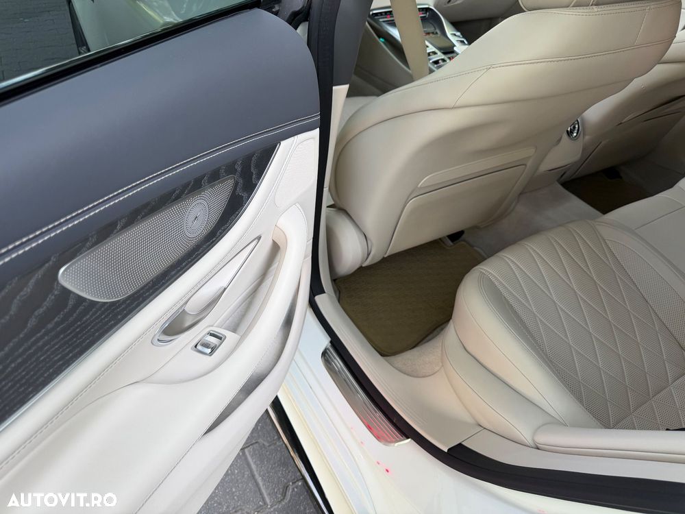 Mercedes-Benz AMG GT 4-door Coupe 43 4Matic+ 4D Speedshift TCT 9G - 24