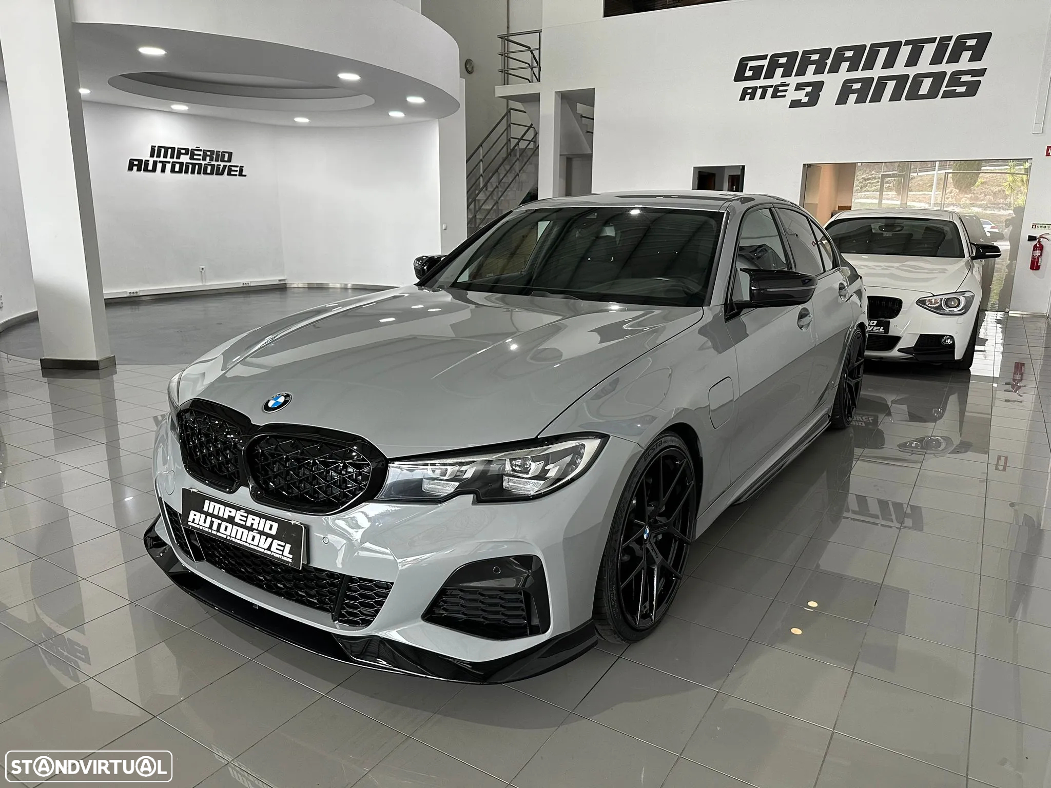 BMW 330 - 11