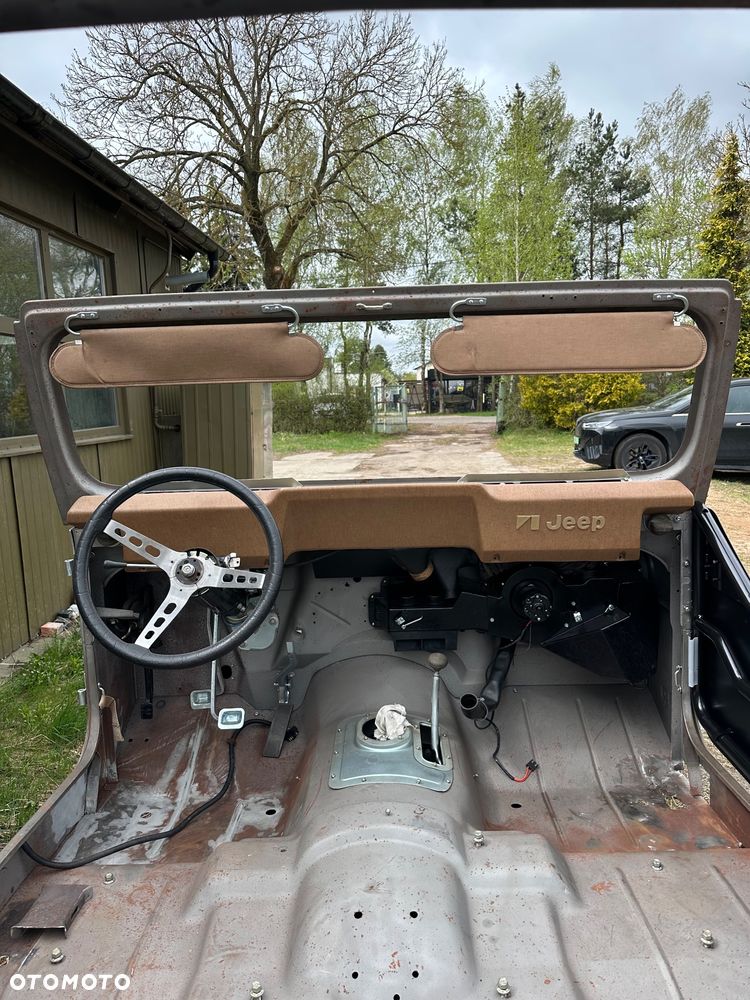 Jeep CJ - 19