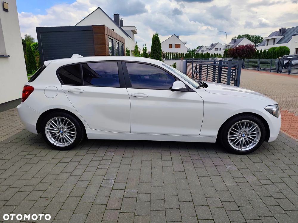BMW Seria 1 116d EfficientDynamics Sport Line - 3