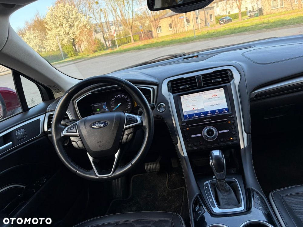 Ford Mondeo SW 2.0 Hybrid Vignale - 21