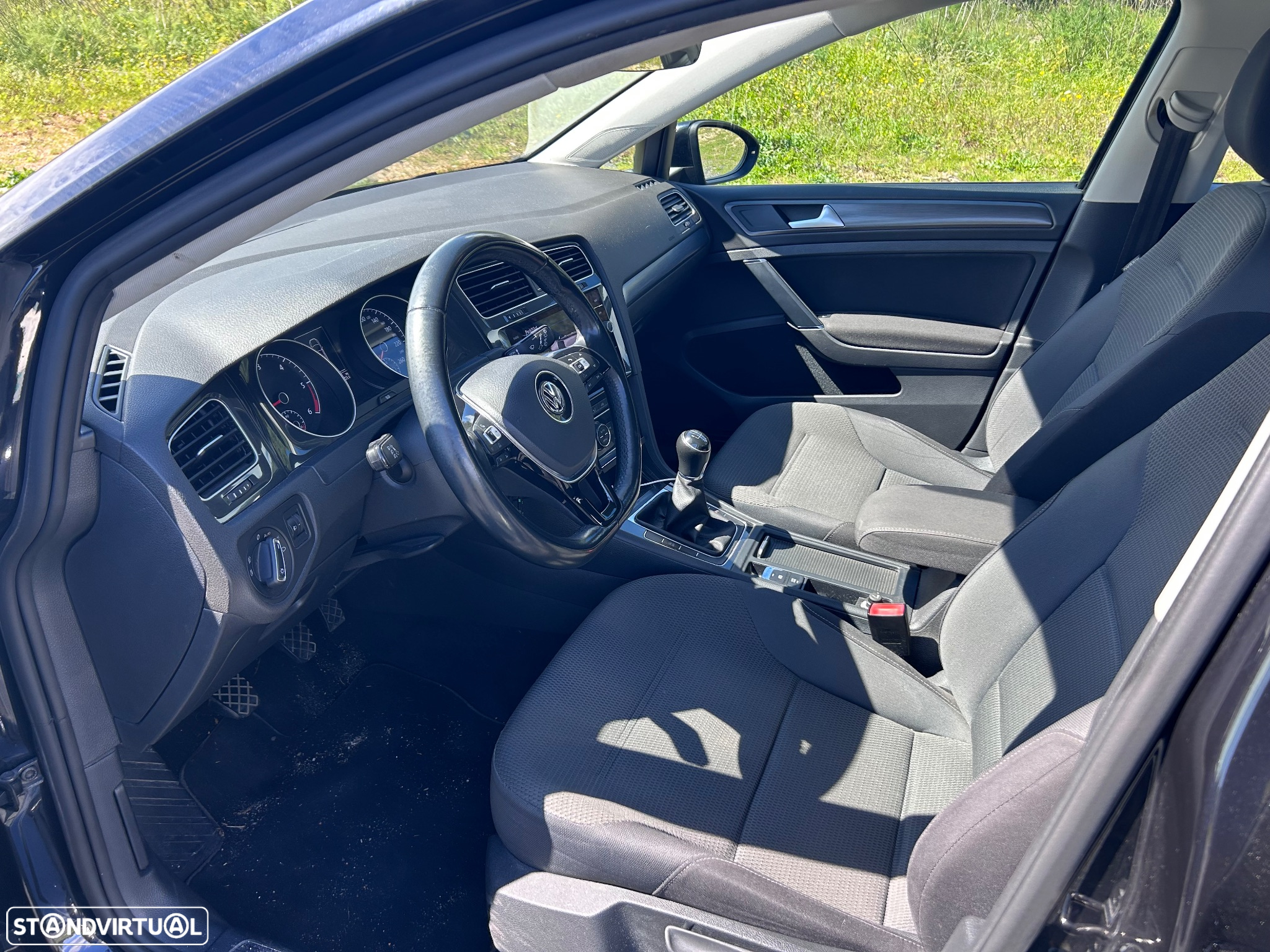 VW Golf Variant 1.6 TDi Confortline - 6