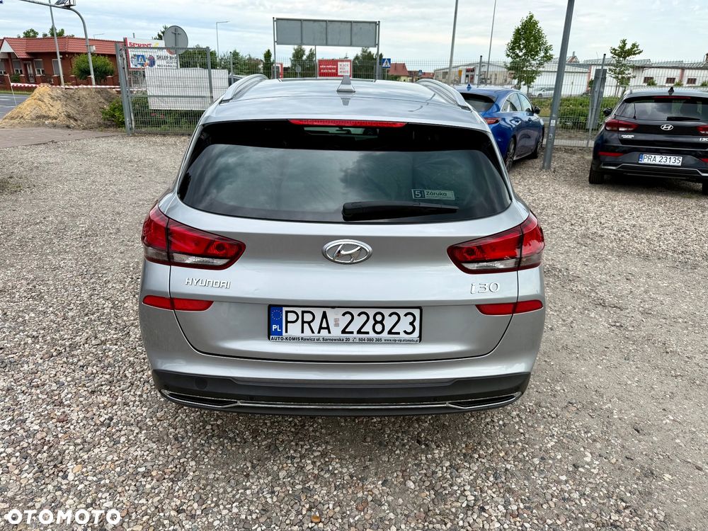 Hyundai i30 1.5 T-GDI 48V-Hybrid Advantage - 6