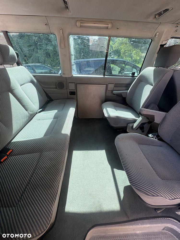 Volkswagen Multivan - 6