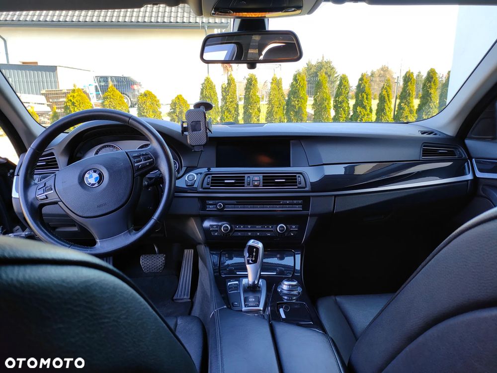 BMW Seria 5 520d - 11