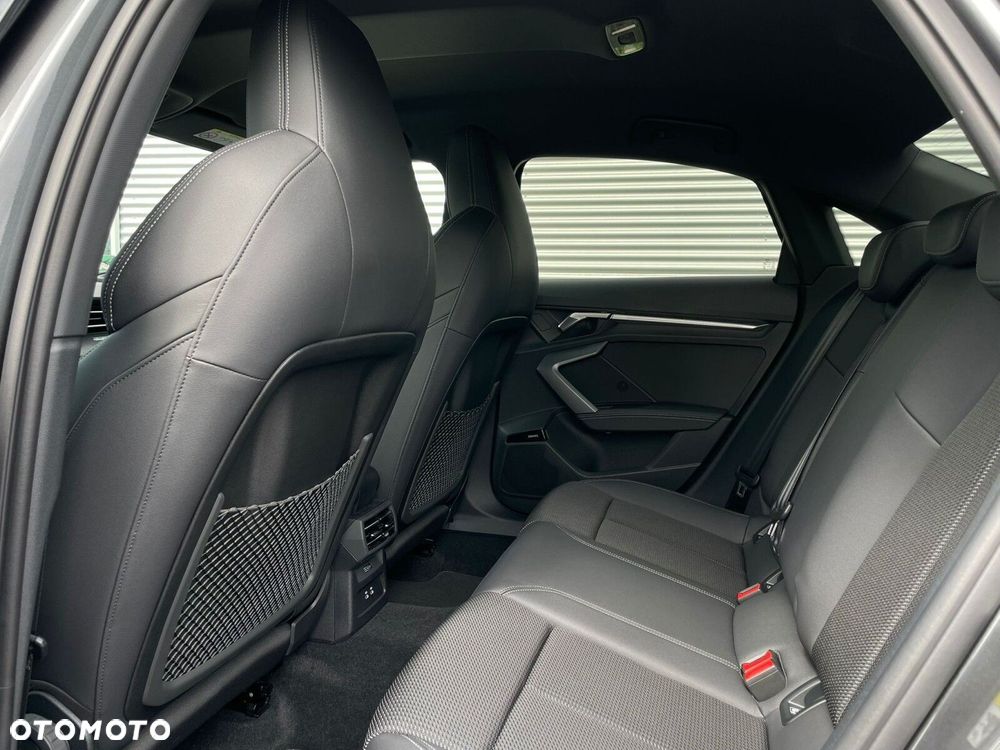 Audi S3 Limousine - 10