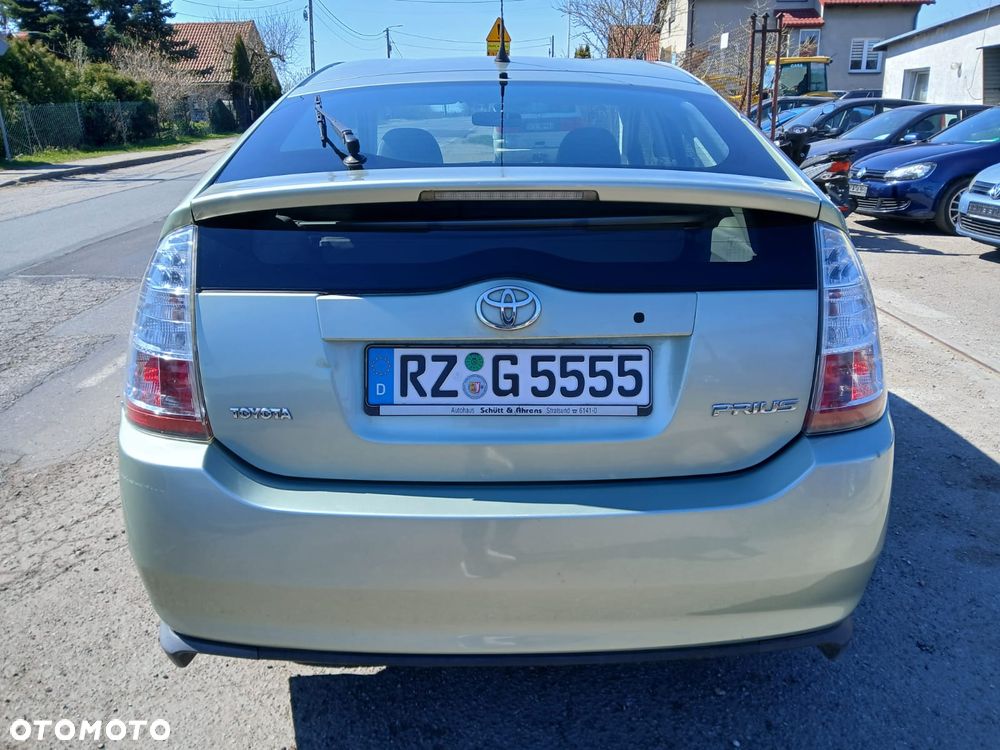 Toyota Prius 1.5 VVT-i Sol (nav) - 8